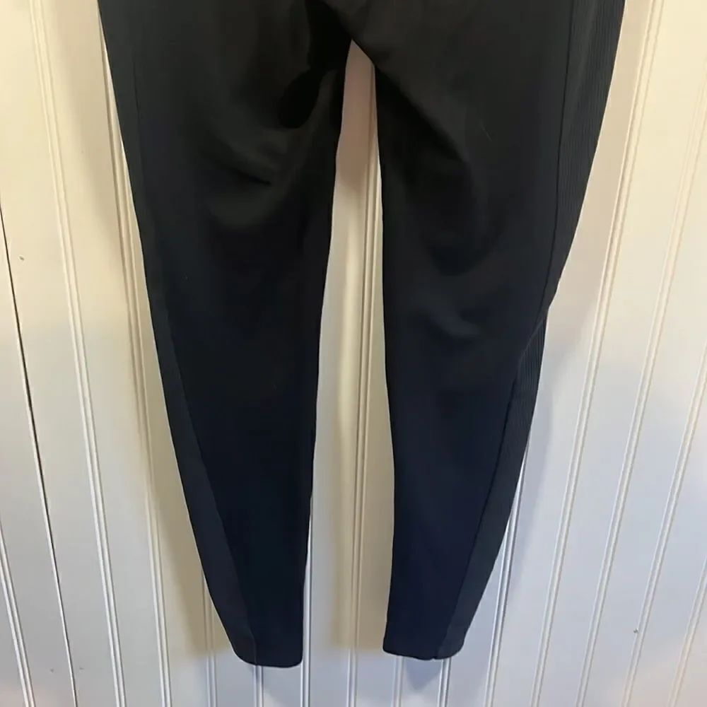 Hue black mid rise leggings - Picture 5 of 6